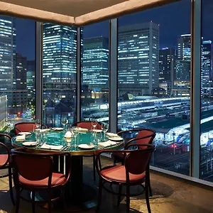 Four Seasons At Marunouchi Hotel